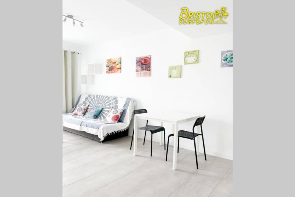 B-Rent Bristol Beach Surf & Fun Κοραλέχο Εξωτερικό φωτογραφία