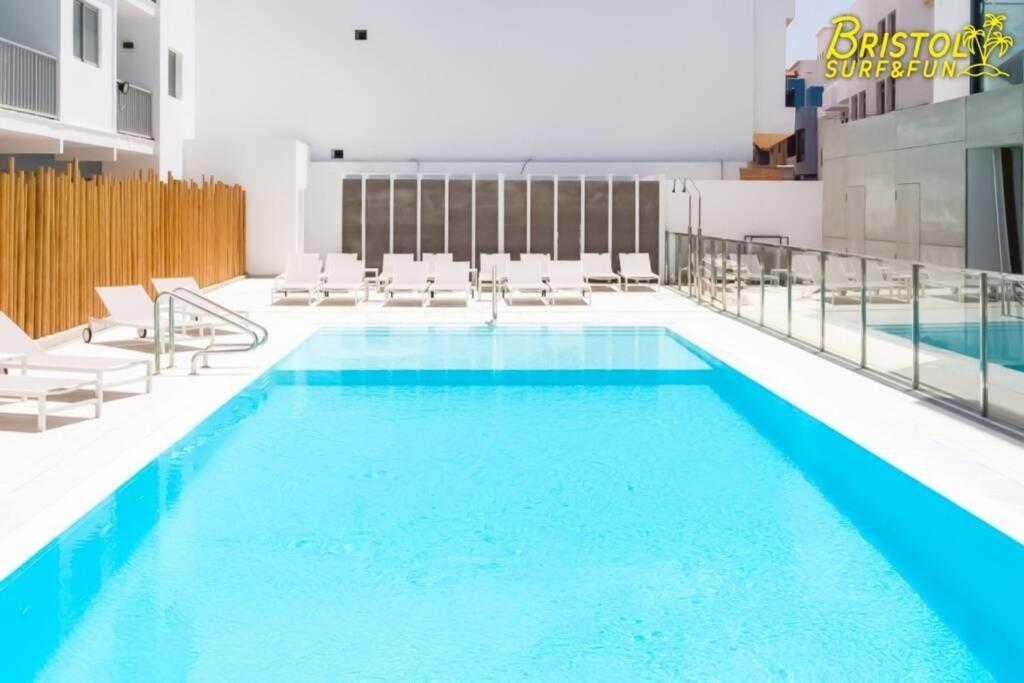 B-Rent Bristol Beach Surf & Fun Κοραλέχο Εξωτερικό φωτογραφία
