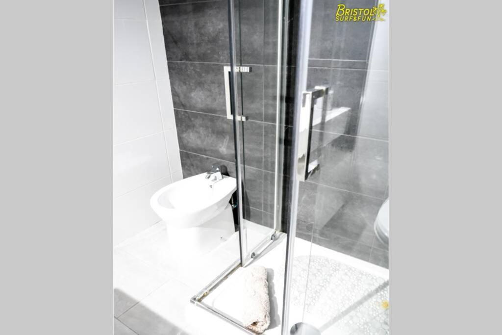 B-Rent Bristol Beach Surf & Fun Κοραλέχο Εξωτερικό φωτογραφία